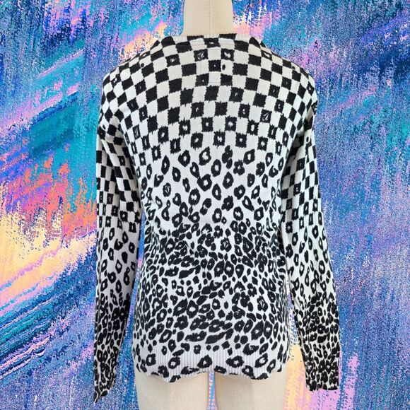 Volcom Sweater Womens Small V Neck Long Sleeve White Black Checkered Leopard - Picture 2 of 5
